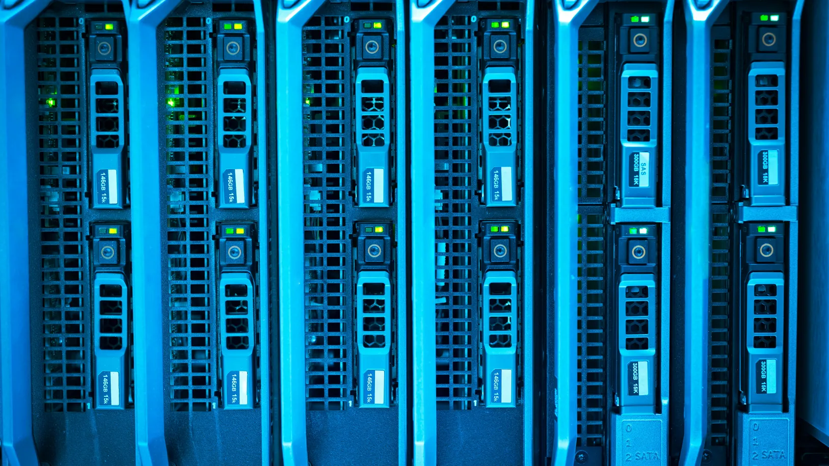 Server and infrastructure monitoring concept